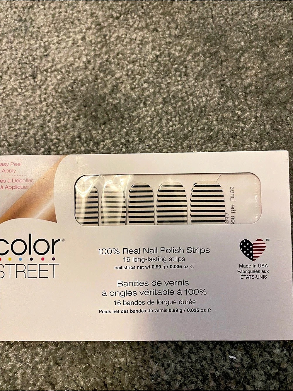 Color Street Between the Lines Black & White Nail Polish Strips